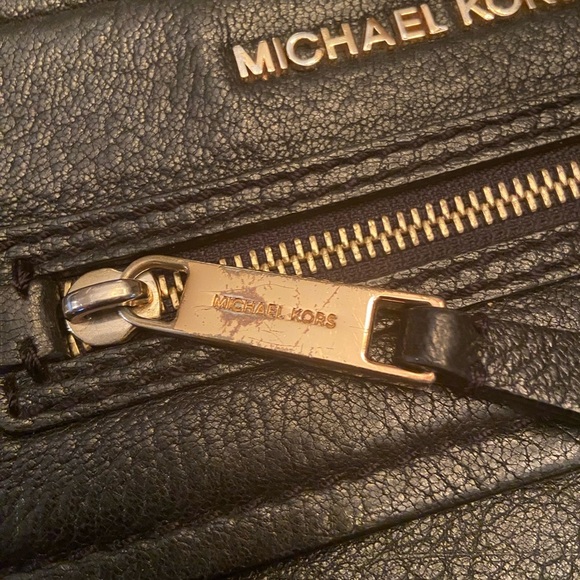 Michael Kors Black Crossbody Bag - Picture 2 of 11